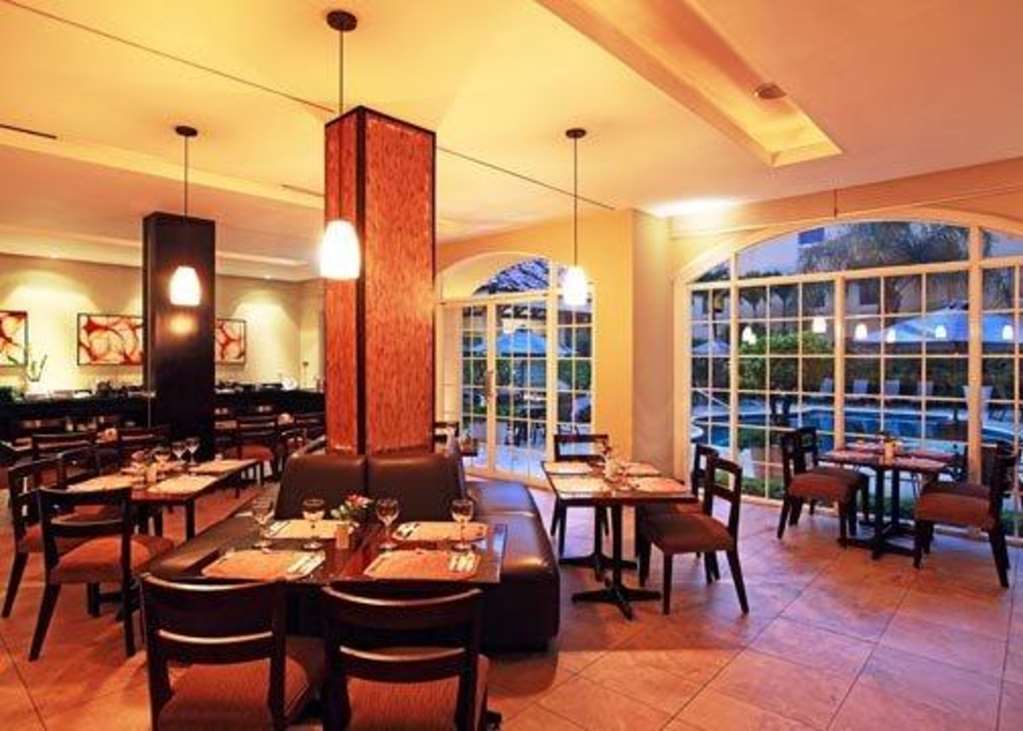 Quality Hotel Real San Jose Restaurant photo